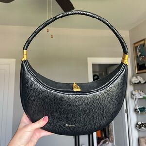 Black Women's Shoulder Bag